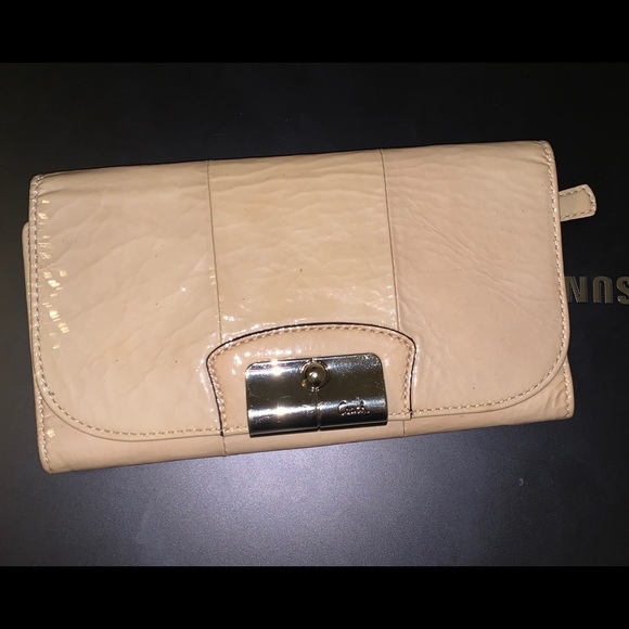 Coach Handbags - Coach wallet